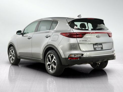Used 2020 Kia Sportage LX AWD/4WD image 3