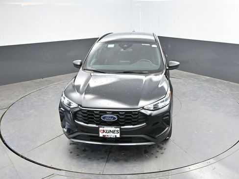 Used 2025 Ford Escape ST-Line AWD/4WD image 32
