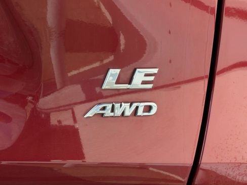Used 2023 Toyota RAV4 LE AWD/4WD image 9