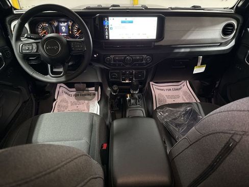 New 2026 Jeep Gladiator Sport image 10