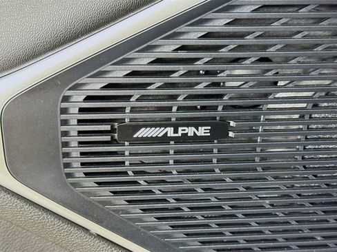 Used 2024 Jeep Wagoneer Series II image 19