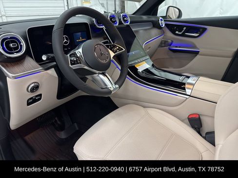 Used 2026 Mercedes-Benz GLC 300 4MATIC image 13