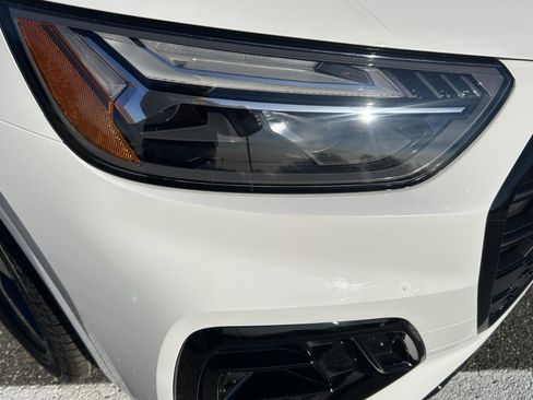 Certified 2024 Audi Q5 2.0T Premium Plus image 7