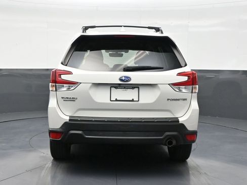 Used 2019 Subaru Forester Limited image 4