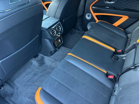 New 2026 Bentley Bentayga Speed AWD/4WD image 10