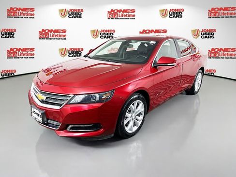 Used 2018 Chevrolet Impala LT FWD image 11