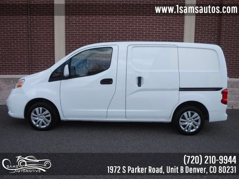 Used 2017 Nissan NV200 SV w/ Technology Package FWD image 17