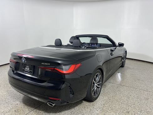 Used 2025 BMW 430i Convertible RWD image 9