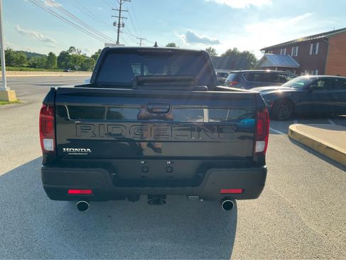 Used 2024 Honda Ridgeline Black Edition image 4