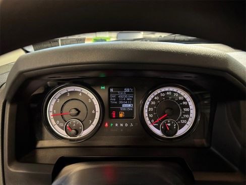 Used 2018 RAM 1500 Express w/ Express Value Package image 16