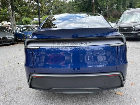 Used 2026 Tesla Model Y 2WD image 7