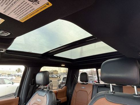 Used 2016 Ford F150 Limited w/ Trailer Tow Package image 42