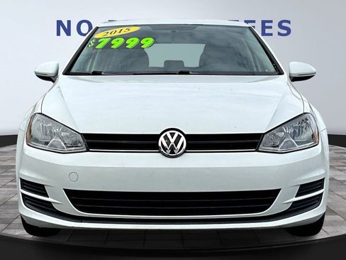 Used 2015 Volkswagen Golf S image 2