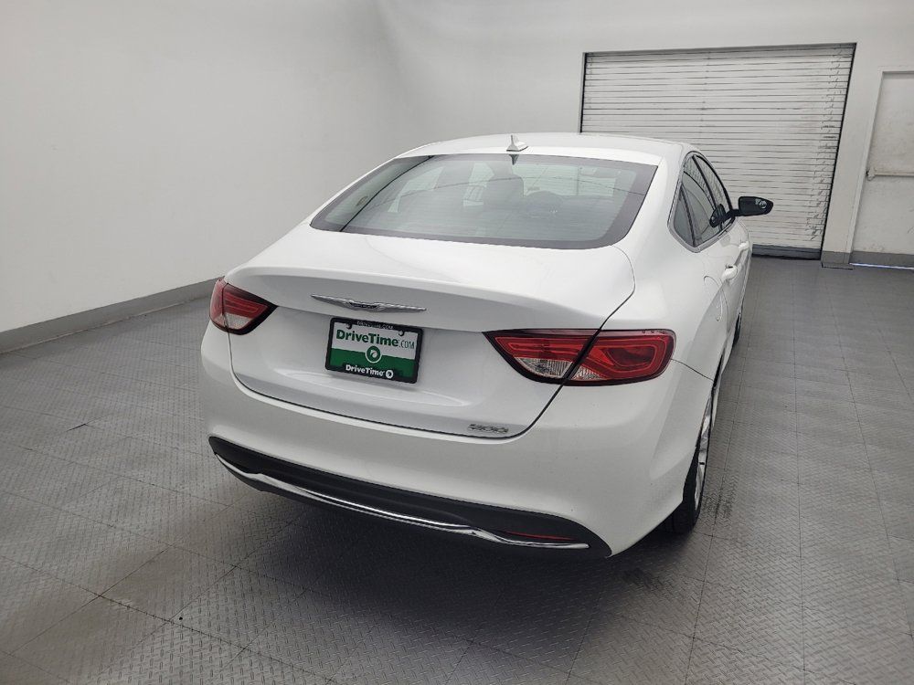 Used 2016 Chrysler 200 Limited w/ Anniversary Edition FWD image 7