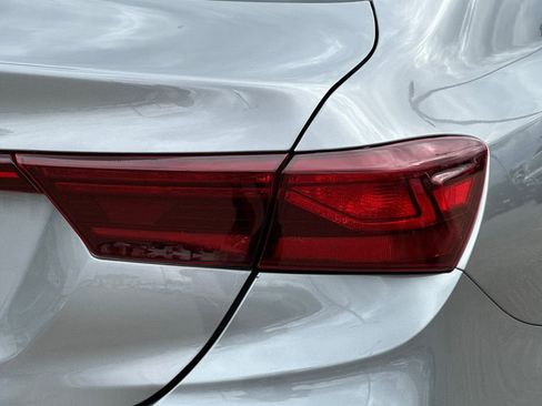 Used 2023 Kia Forte LXS image 25