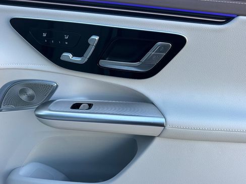 Certified 2023 Mercedes-Benz EQE 350+ SUV image 35