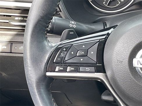 Used 2019 Nissan Altima 2.5 SR w/ SR Premium Package image 12