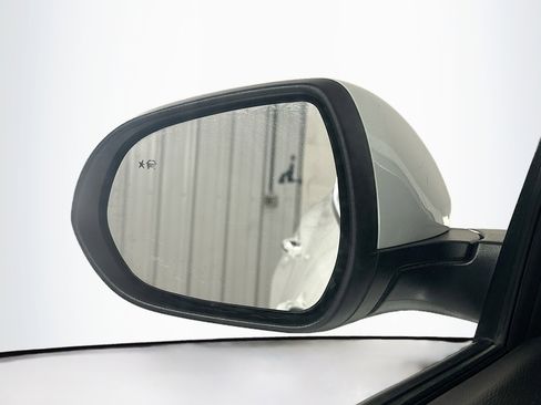 Used 2025 Buick Encore GX Preferred image 16