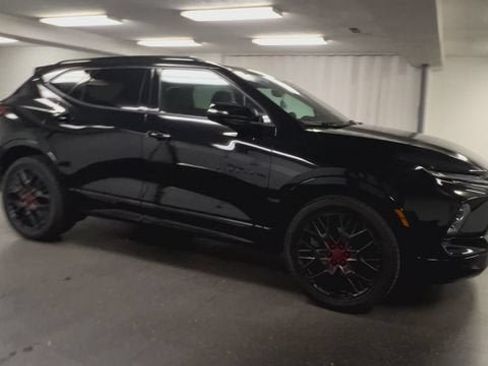 Certified 2026 Chevrolet Blazer RS w/ Driver Confidence II Package AWD/4WD image 2