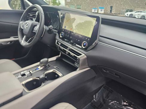 Used 2023 Lexus RX 350 Premium w/ Accessory Package AWD/4WD image 12