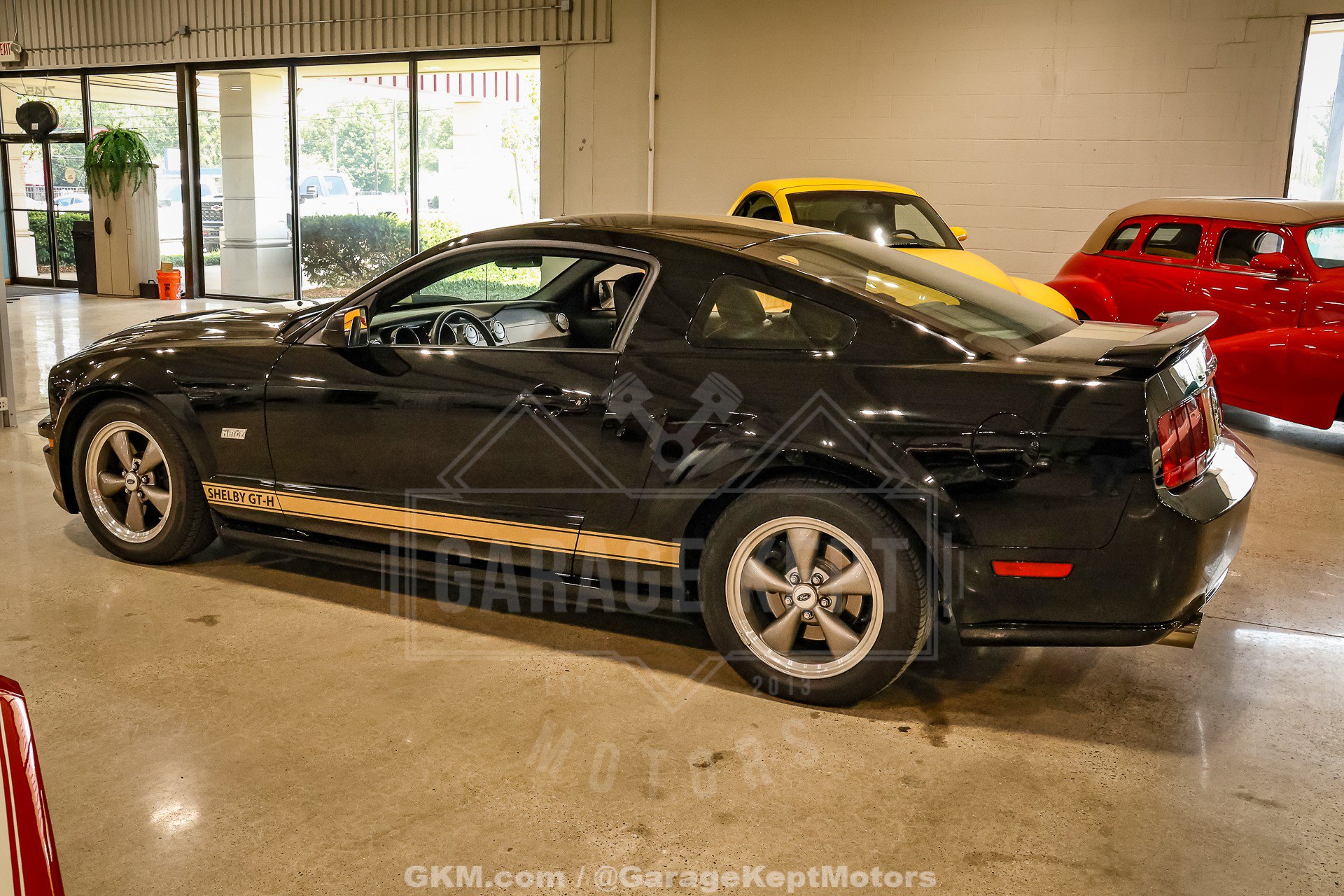 Used 2006 Ford Mustang GT Premium RWD image 6