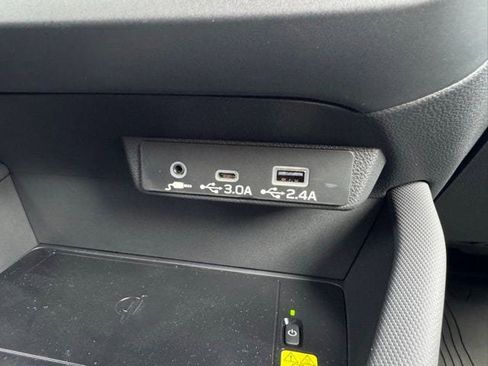 New 2025 Subaru Forester Limited w/ Popular Package #2 image 16