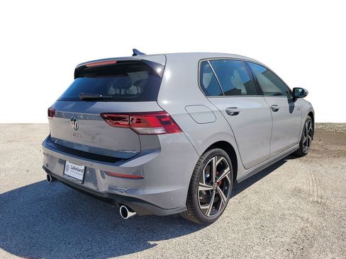 New 2025 Volkswagen GTI SE image 6