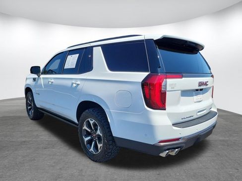 Used 2026 GMC Yukon AT4 Ultimate w/ LPO, Floor Liner Package AWD/4WD image 6