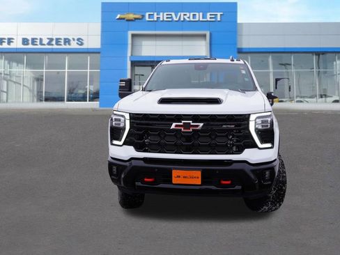 New 2026 Chevrolet Silverado 2500 ZR2 image 8