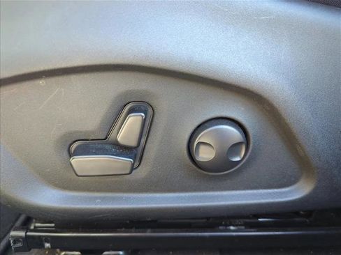 Used 2023 Jeep Compass High Altitude image 27