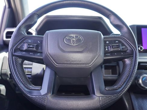 Certified 2025 Toyota Tacoma SR5 AWD/4WD image 20