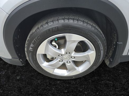 Used 2022 Honda HR-V LX image 24