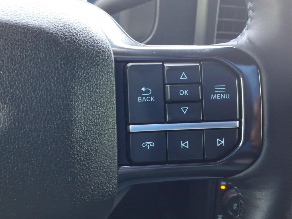Used 2025 Ford F350 Platinum AWD/4WD image 26