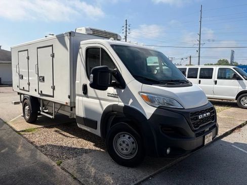 Used 2023 RAM ProMaster 3500 w/ Convenience Group FWD image 3