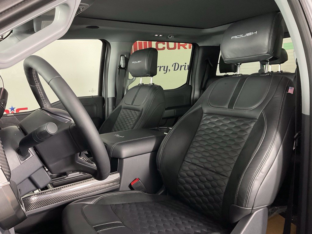 New 2026 Ford F250 Lariat w/ Black Appearance Package AWD/4WD image 14