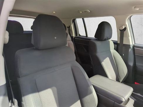 Used 2024 Hyundai Santa Fe SE image 25