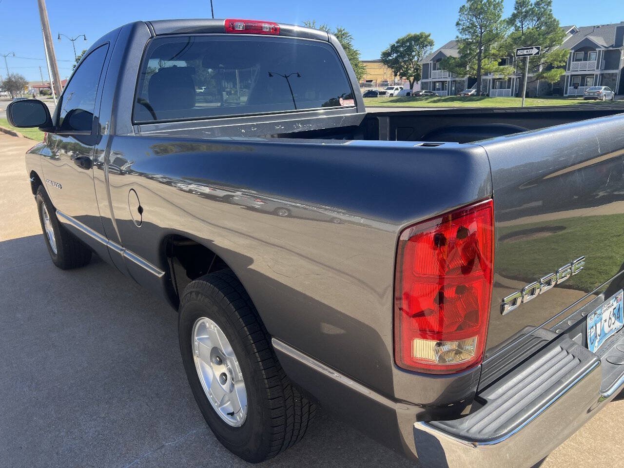 Used 2004 Dodge Ram 1500 Truck SLT RWD image 8