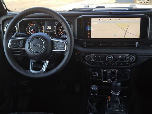 New 2026 Jeep Wrangler Unlimited Sahara image 34