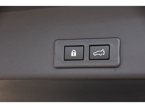 Certified 2022 Subaru Ascent Touring w/ Popular Package #2A image 25