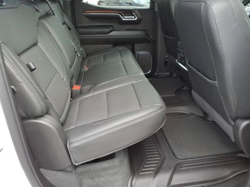 Used 2024 GMC Sierra 1500 Denali w/ Denali Reserve Package AWD/4WD image 30