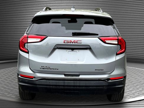 Used 2023 GMC Terrain SLT w/ Infotainment Package II AWD/4WD image 5