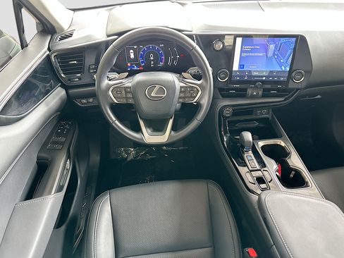 Used 2025 Lexus NX 250 FWD w/ Accessory Package (K3) image 21