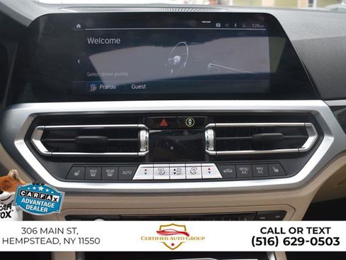 Used 2022 BMW 330e 330e iPerformance w/ Premium Package image 18