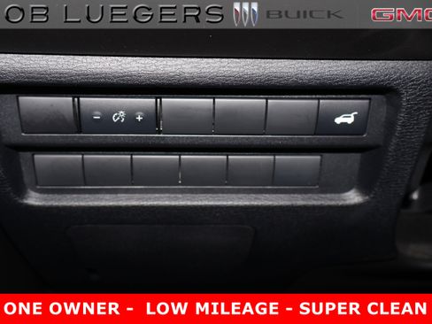 Used 2022 Mitsubishi Outlander SE image 31