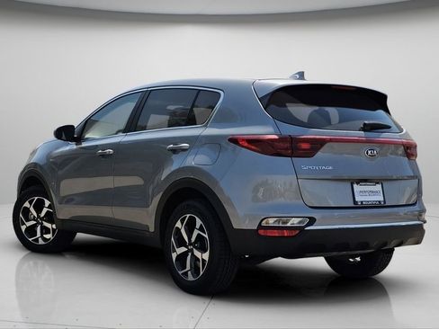 Used 2022 Kia Sportage LX AWD/4WD image 19