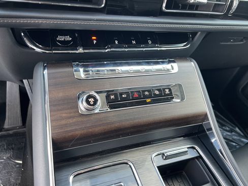 New 2025 Lincoln Aviator Reserve w/ Equipment Group 201A image 21