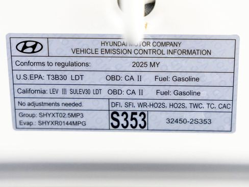 Used 2025 Hyundai Santa Fe Calligraphy FWD image 32