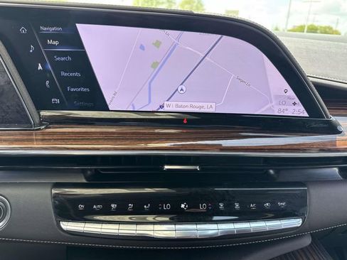 Used 2022 Cadillac Escalade Luxury RWD image 24