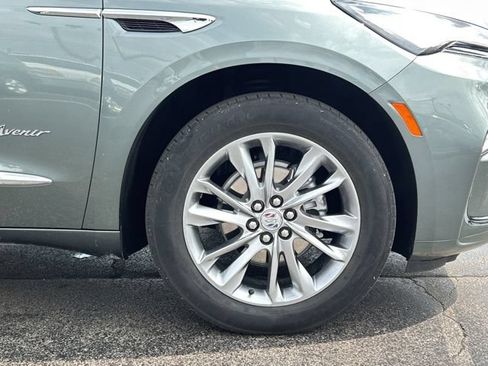 Used 2023 Buick Enclave Avenir w/ LPO, Floor Liner Package AWD/4WD image 17