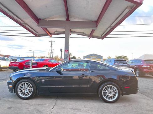 Used 2014 Ford Mustang Premium w/ Equipment Group 202A image 6
